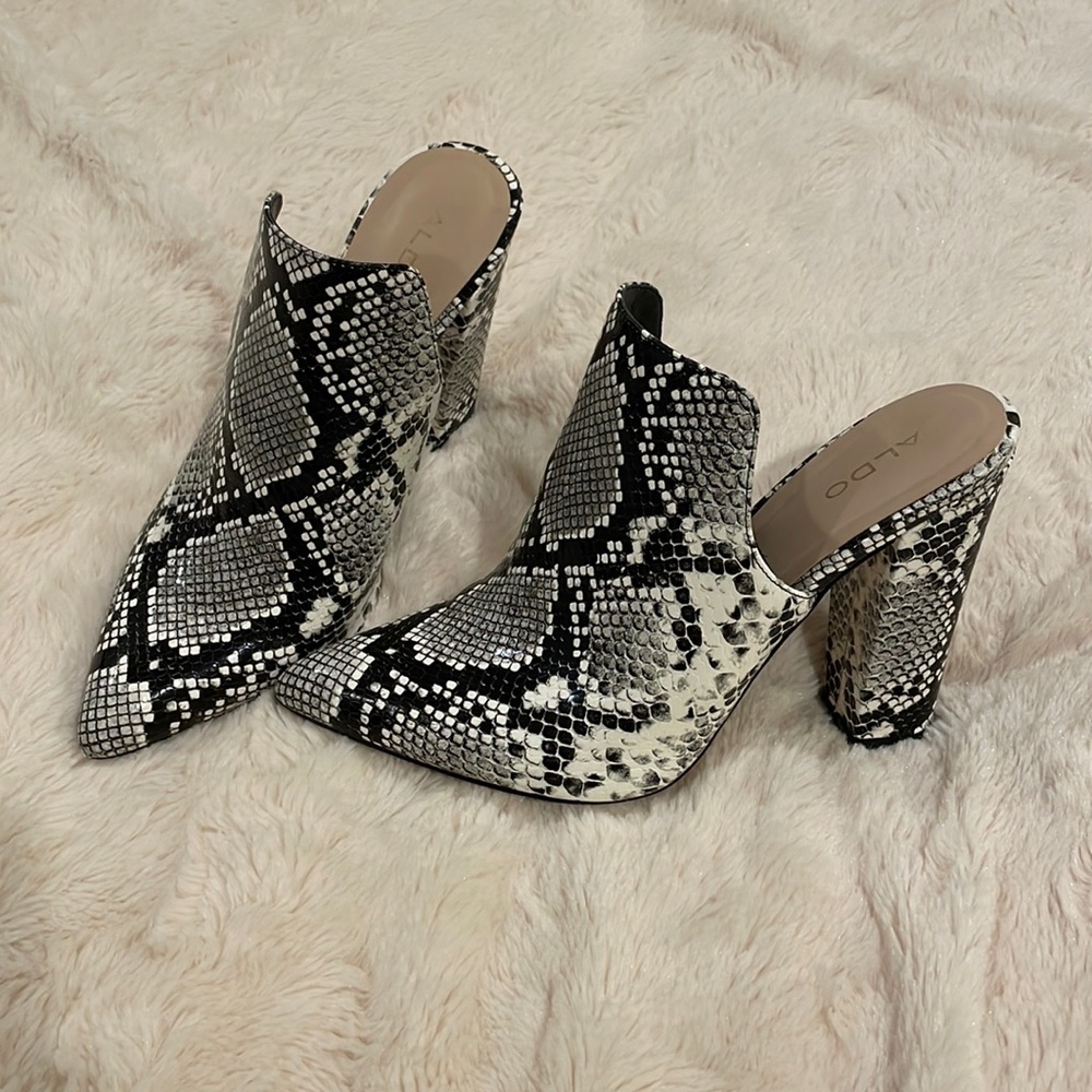 Aldo Black and White Faux Snake Skin Mule - 8.5 with 4.5 inch Heel